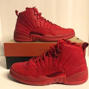 NIKE AIR JORDAN 12 RETRO GYM RED (9.5)